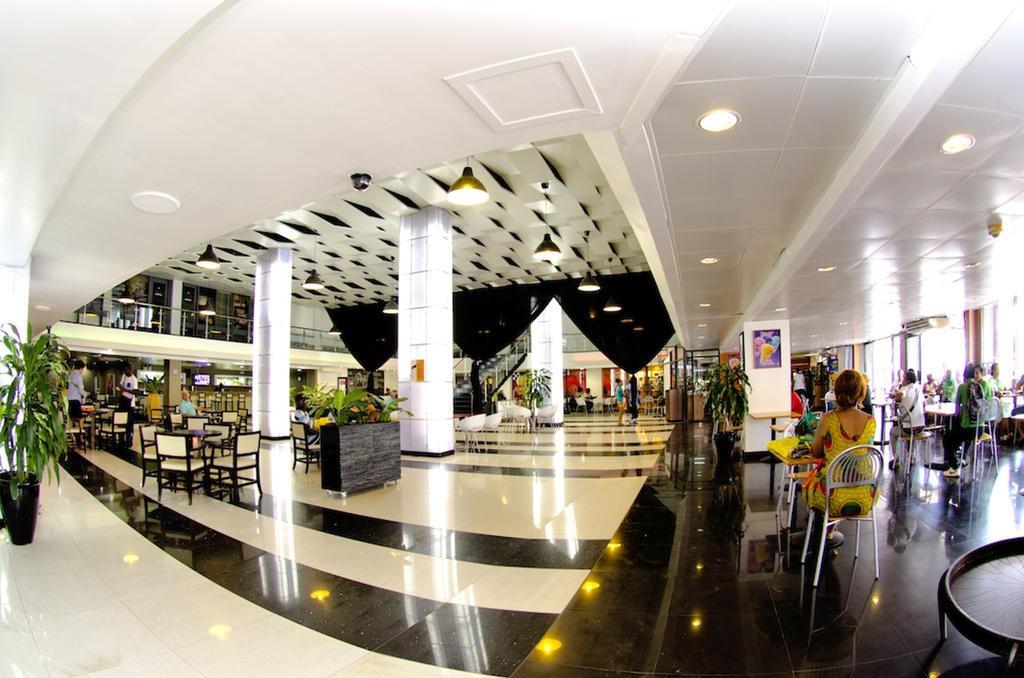 Radisson Hotel Парамарибо Екстериор снимка